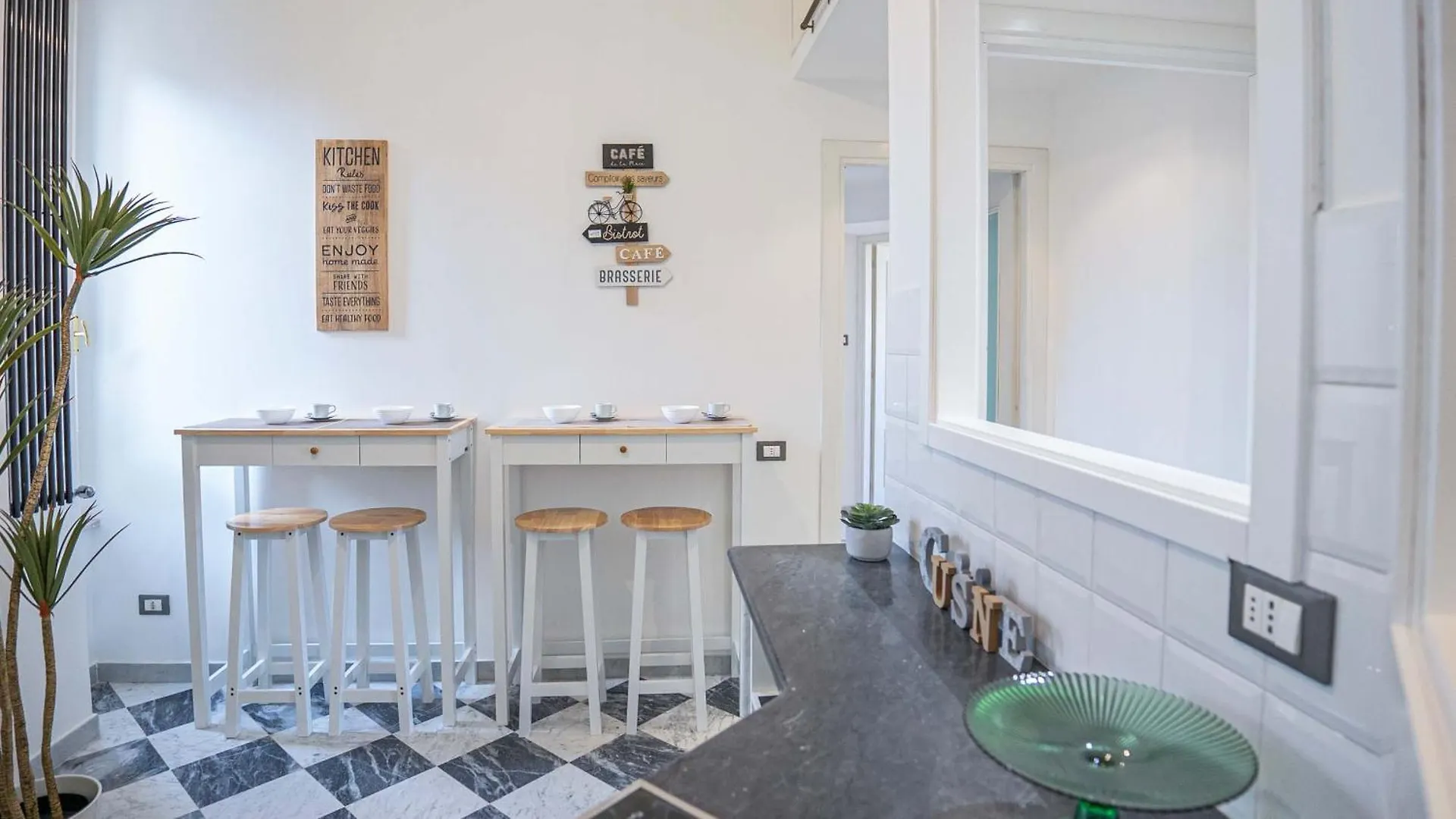 Colonna Guest House Rome